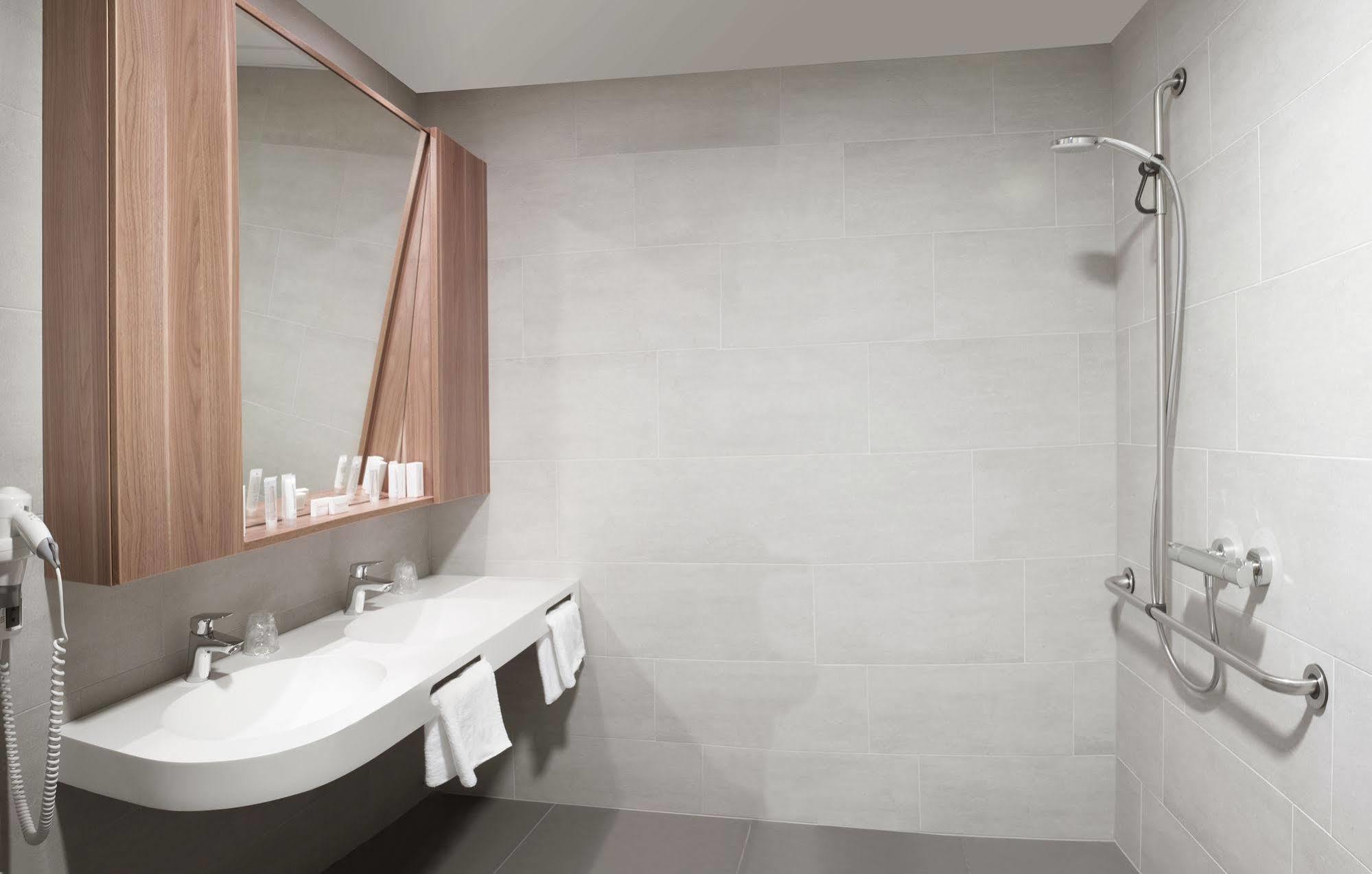 Hotel Drie Eiken 에더젬 외부 사진